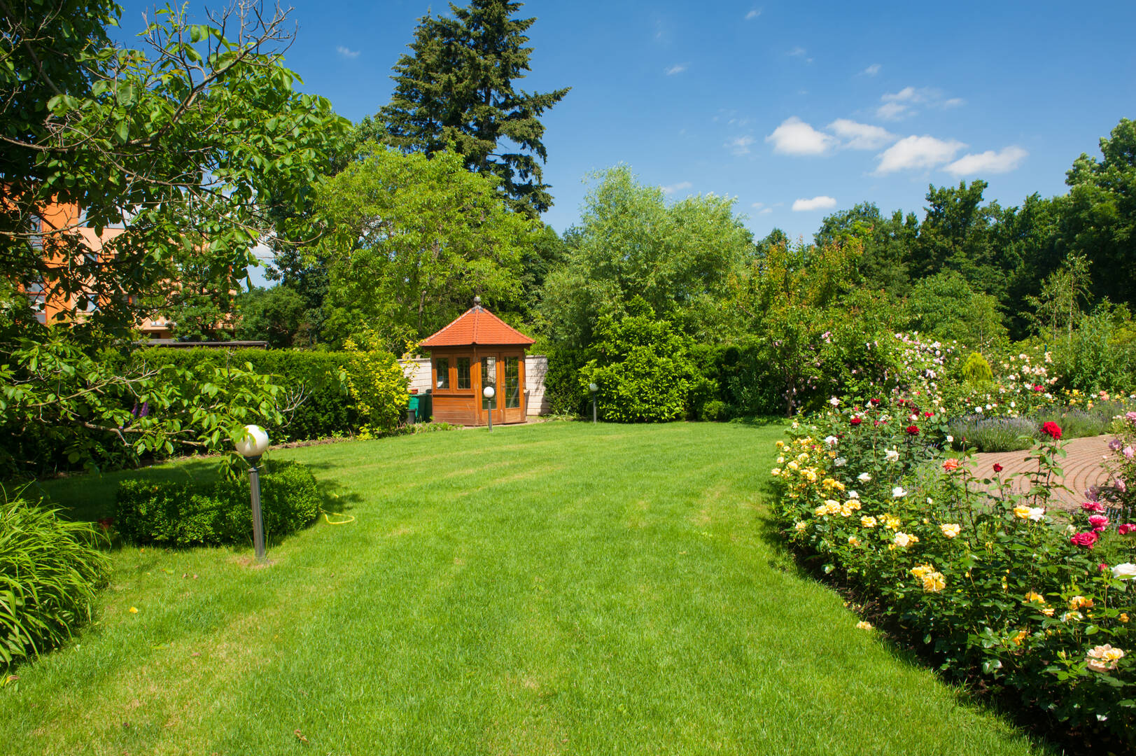 24/7 Tree Removal Services Woodland Hills CA